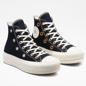 Chuck Taylor All Star Lift Platform Festival Crochet